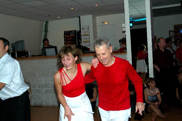 min 2005 12 25 agora 244